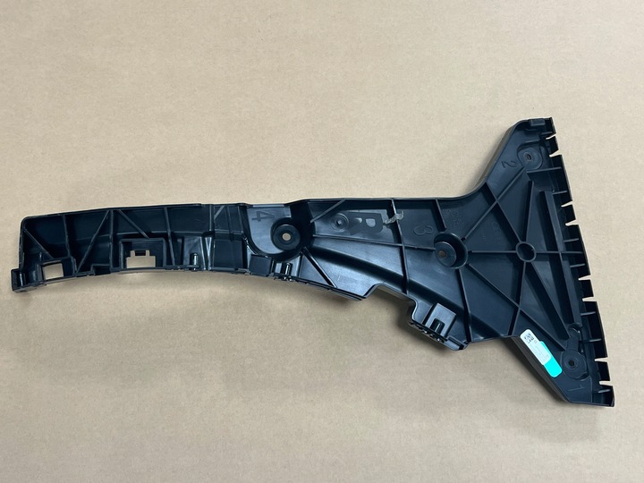 фото №1, Audi q5 80a ползун бампера зад правые 80a807454