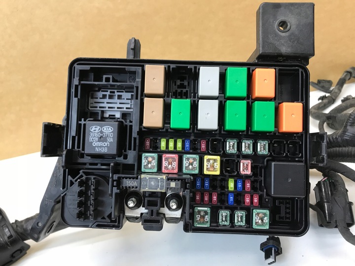 фото №7, Kia rio iv 1.0 t gdi 18- установка жгут корпус