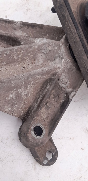 фото №10, Лапи коробки коробки передач подушка renault scenic ii 1.5 dci 8200043084