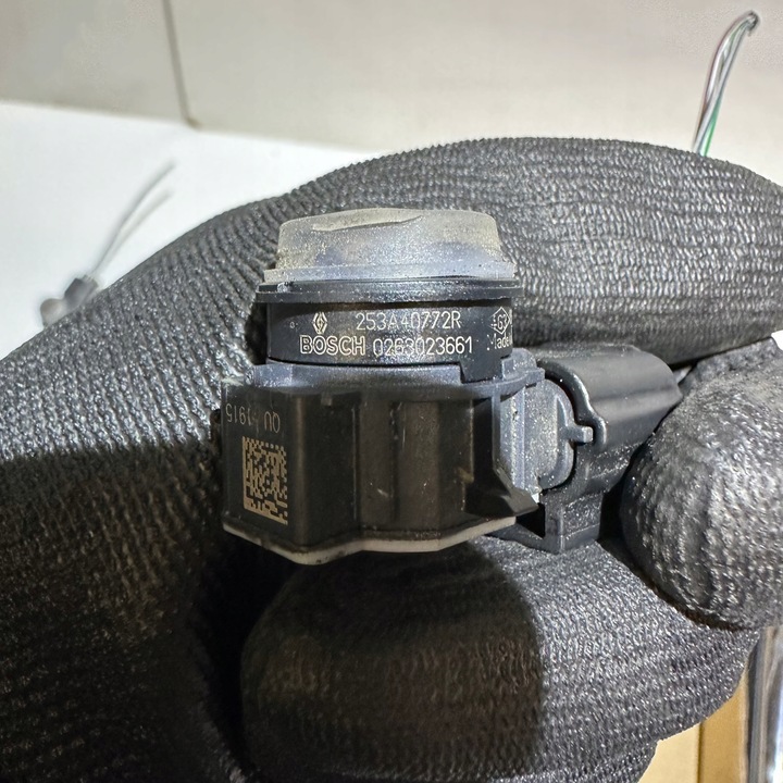 фото №1, Renault scenic iv датчик pdc бампер перед 253a40772r