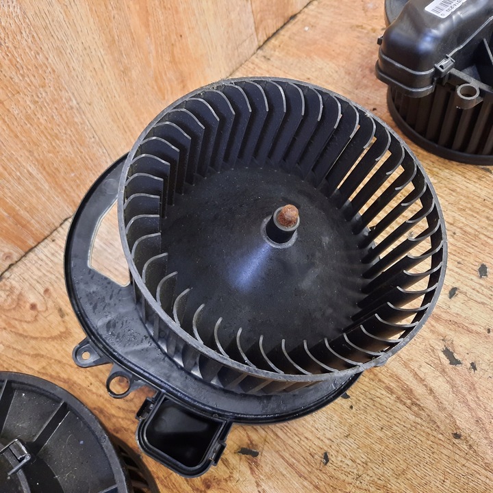 фото №8, Bmw f20 вентилятор воздуходувка нагревателя t1014423g