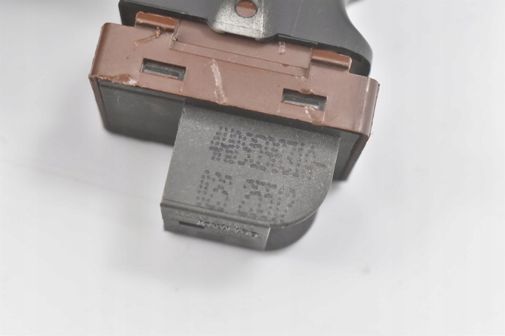 фото №10, Кнопка відкривання кришки багажника audi a6 c7 a8 d4 q3 4h0959831a