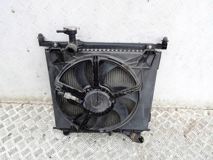 фото №5, Радиаторов воды + вентилятор nissan micra k13 1.2 бензин