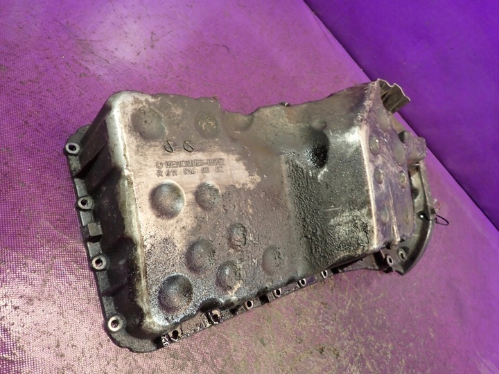 фото №6, Mercedes c-klasa w203 00-04 2.2 cdi поддон масляная датчик a6110140602