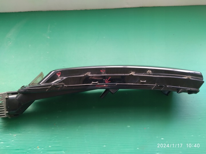 фото №8, Галоген правое фара drl led volvo v40 31395920