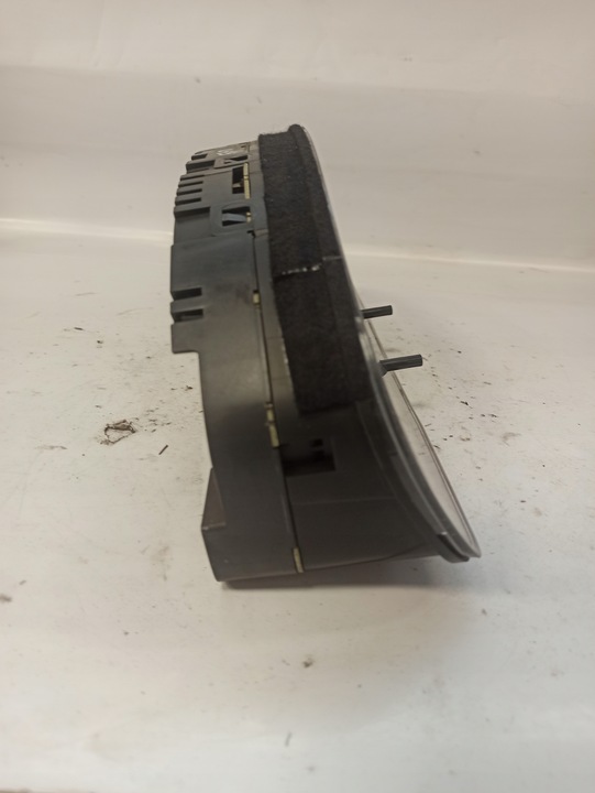 фото №9, Audi a6 c5 2.5 tdi спідометр  прилади 4b0920933m