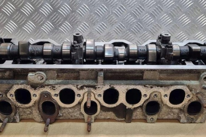 фото №15, Головка двигуна volvo 850 estate lw 074103373g 2.46l дизель 103kw 1994