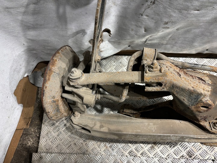 фото №9, Подрамник зад opel vectra c 1,8b sedan