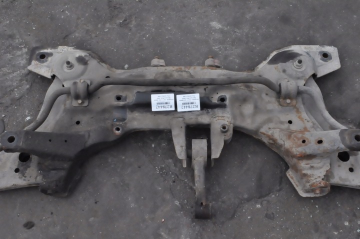 фото №6, Hyundai i10 1.1 12v 65km передній підрамник подвески