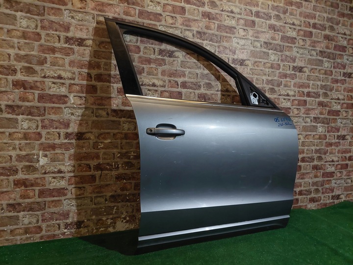 фото №1, Двері перед праві audi q5 8r 08/13 код ly7g