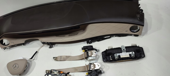 фото №6, Mercedes s w222 панель консоль подушка безопасности подушки ремни