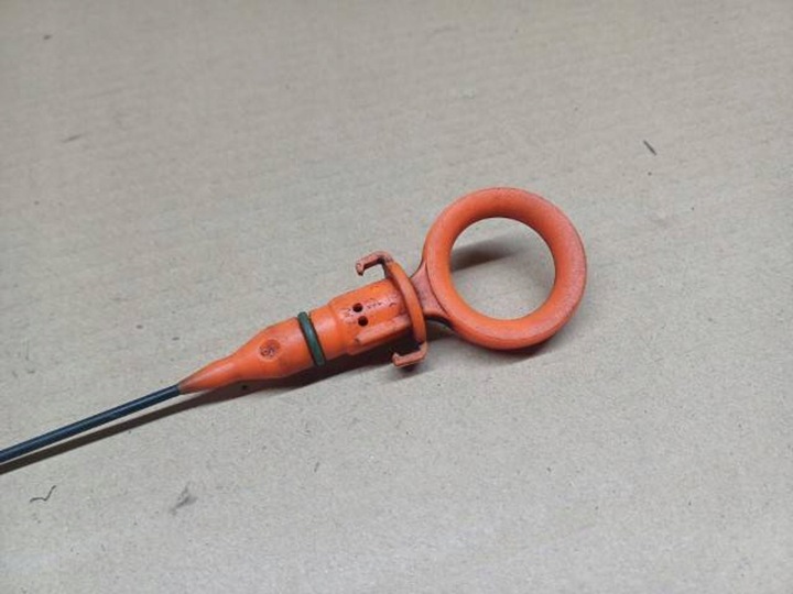 фото №3, Щуп щуп масла vw passat b7 1.6 tdi cay 03l115611h