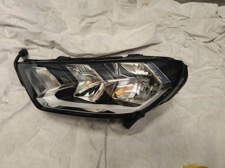 фото №8, Audi a1 ii 82a фара ліва 82a941003