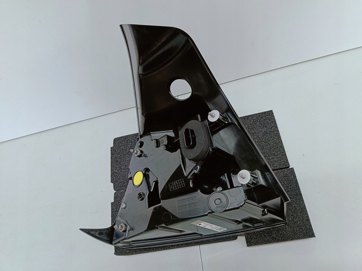 фото №8, Tesla 3 рестайлінг y 20- лампа фара світло праві зад led нова 1502087-00-d