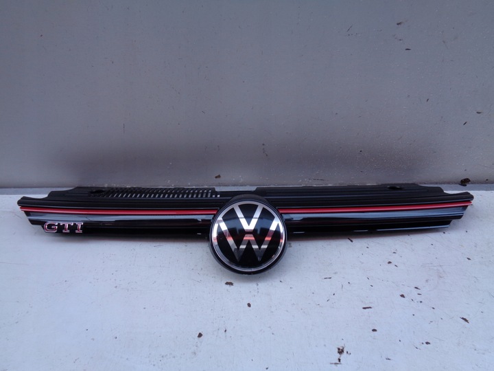 фото №1, Решётка решётка радиатора vw golf viii 8 gti 5h 5h0 20- led
