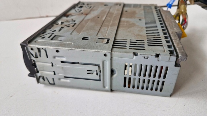 фото №9, Радіо pioneer deh-1200mp з kostkami стан добрий gwr