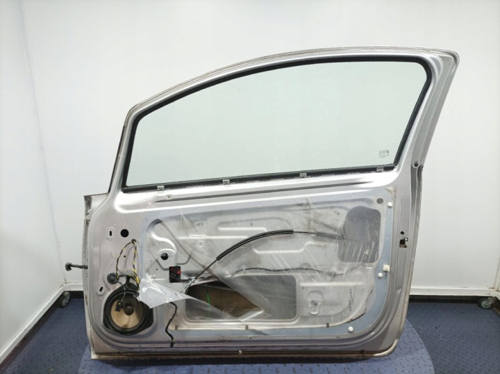 фото №16, Opel corsa d 3d дверь перед передние правое z157