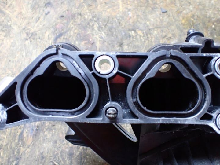 фото №7, Колектор впускний  vw polo iv 1,4 16v b 2008 lc9z 036129709gt 7743