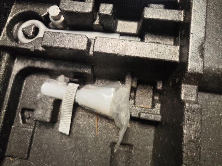 фото №6, Вкладка пенополистирол багажника jaguar xf x260 универсал