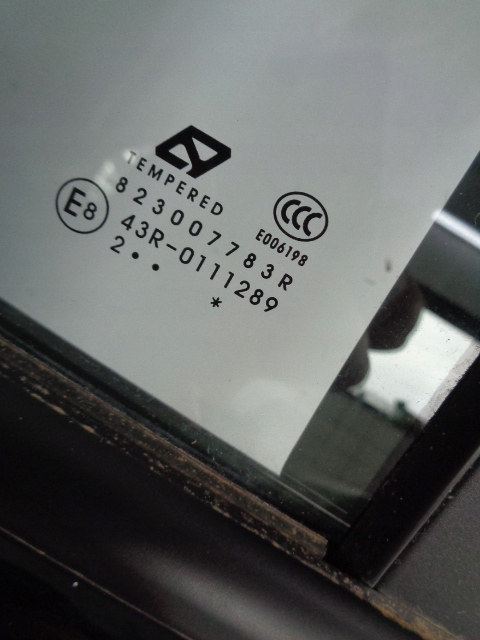 фото №7, Дверь правые правые зад комплектные dacia spring чёрные