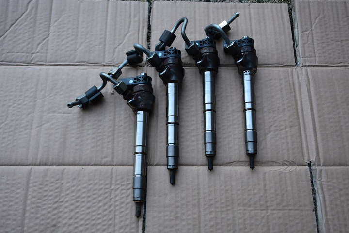 фото №1, Инжектор форсунки vw passat b8 04l130277ac