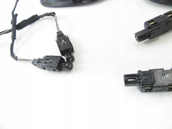 фото №11, Заглушка захист ручка bmw f10 f11 sedan універсал комплект підсвітка