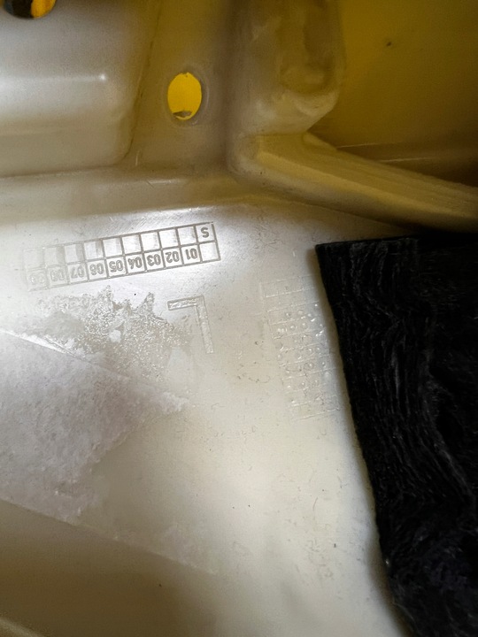 фото №6, Защита обшивка обивка стойка c левая алькантара ed3 audi a8 d4 длинный