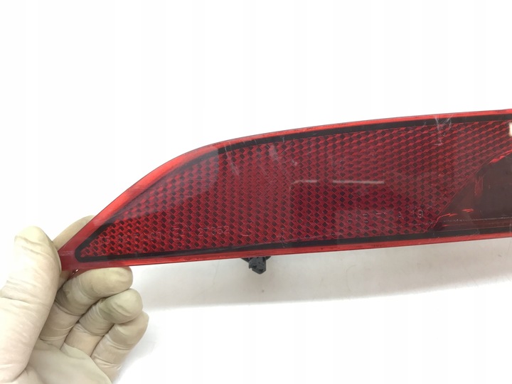 фото №4, Polestar 2 ii 20- лівий відбивач бампера зад лампа p31698096