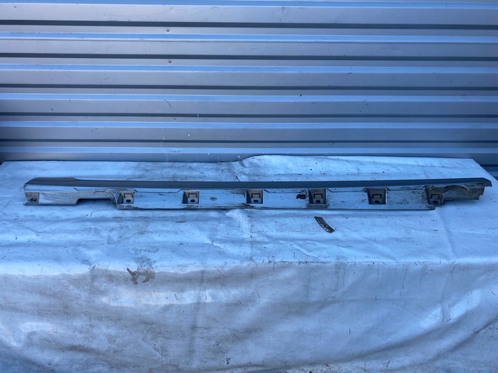 фото №1, Volkswagen passat b8 планка порогова права