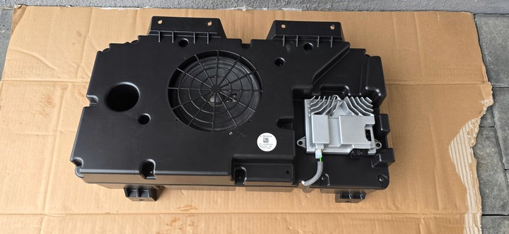 фото №1, Сабвуфер mercedes actros mp4 a0018207102