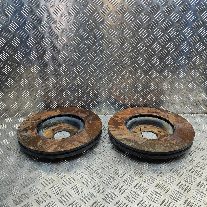 фото №4, Audi a5 avant комплект передних диск тормозных 2024 8b3615301a