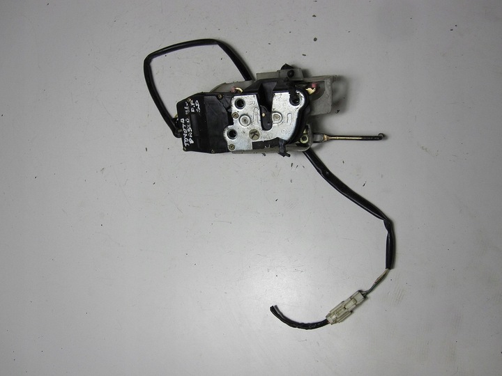 фото №1, Замок двері переднє праві toyota paseo 3d 1996r