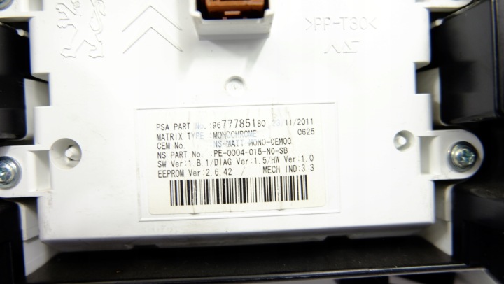 фото №9, Peugeot 3008 i 2.0 hdi панель приладів 9802262880