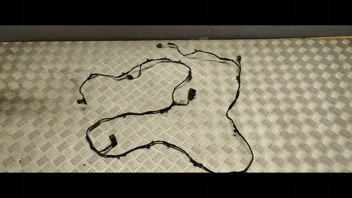 фото №1, Audi q3 джгут бампера перед pod pdc 8u0971085c