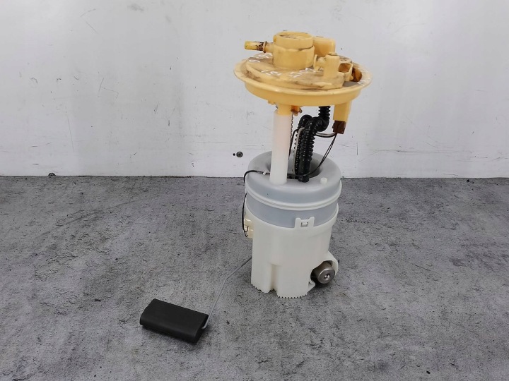 фото №6, Насос топлива mitsubishi colt vi mn135000 0975069990005 1.1 12v