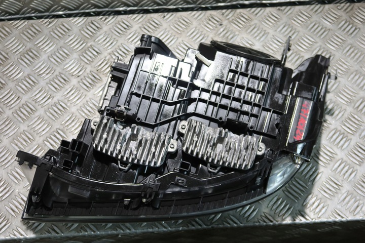 фото №5, Лампа праві перед led комплектна bmw f30 / f31