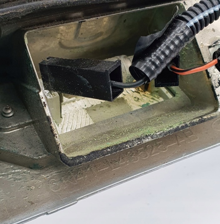 фото №9, Молдинг накладка кришки keyless ford focus mk2 cabrio