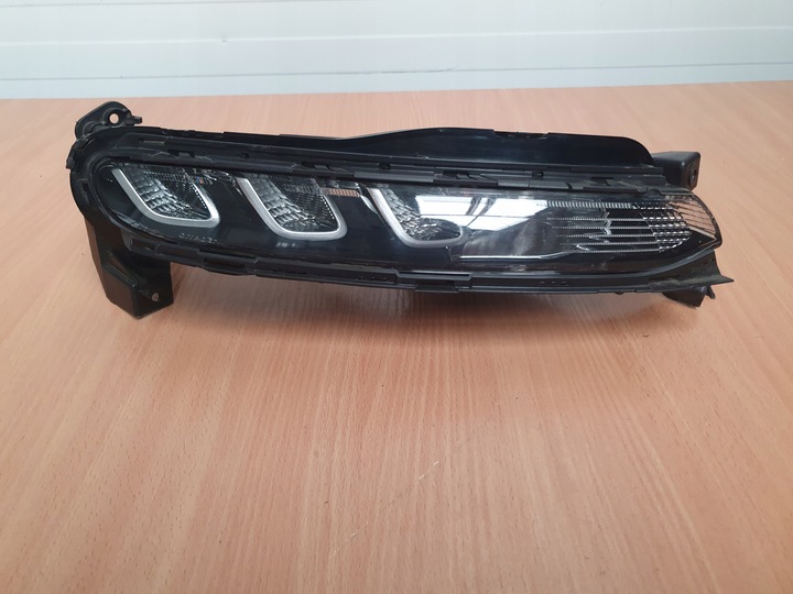 фото №1, Лампа перед led права citroen c3 iii aircross 9843218880