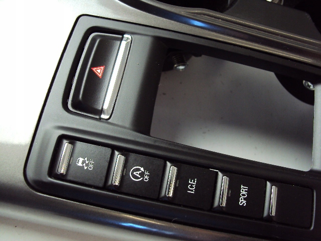 фото №5, Панель керування тунель maserati levante 2016-