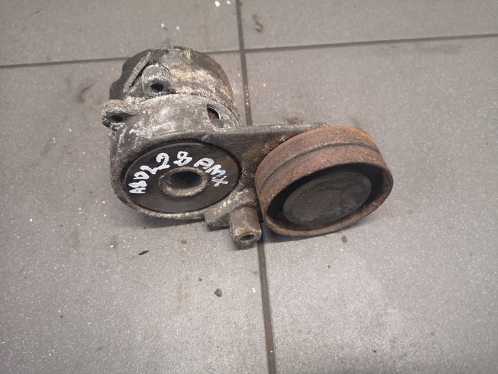 фото №2, Натягувач ремінь audi a8 d2 2.8 amx 078903133ab