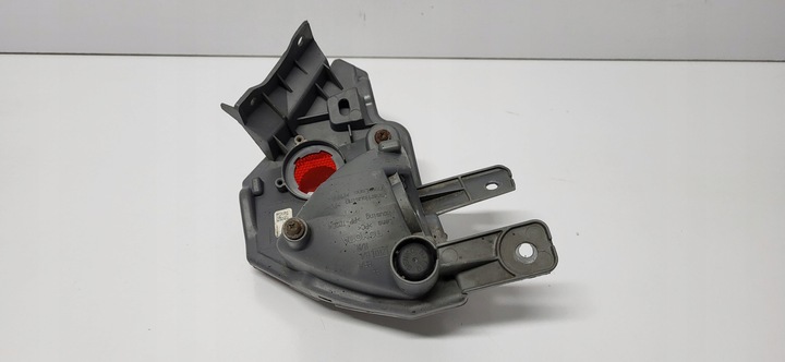 фото №16, Rav4 15-18 лампа заднього ходу протитуманна бампер зад права 81480-42060