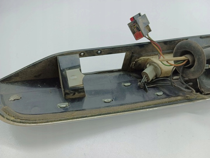 фото №7, Chrysler voyager 2008 лампа освітлення задньої номерного знака реєстраційний