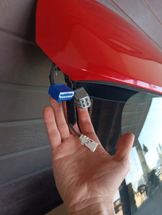 фото №4, Volvo v40 xc40 12-18 крышка зад задняя