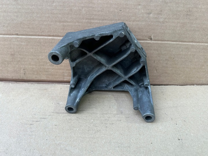 фото №6, Opel meriva b 1.4 турбина кронштейн двигателя 13247804