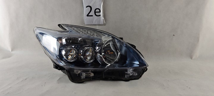 фото №1, Toyota prius iii 3 повний led праві фара лампа права