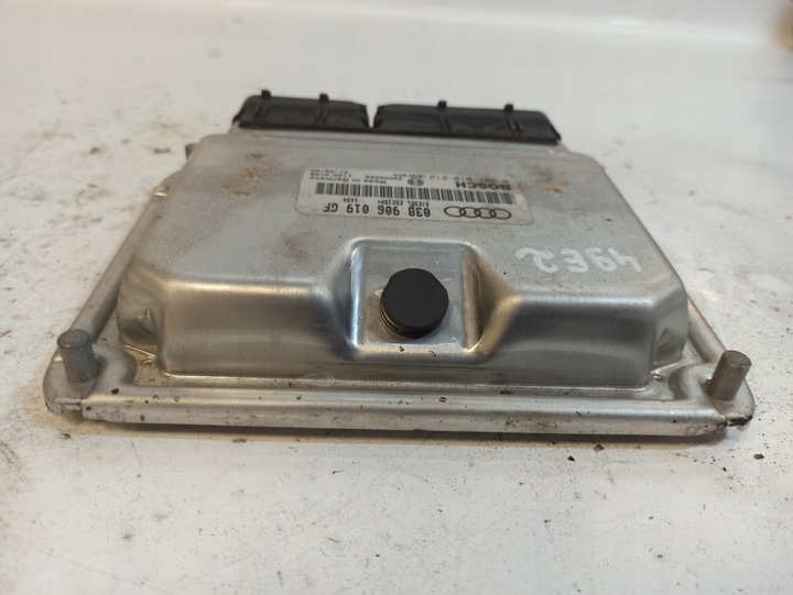фото №6, Audi a6 c5 блок керування двигуна 038906019gf