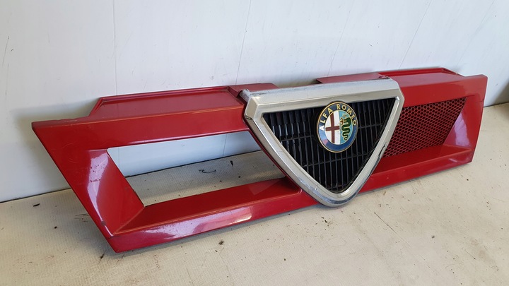 фото №2, Alfa romeo 33 решётка радиатора решётка радиатор оригинал