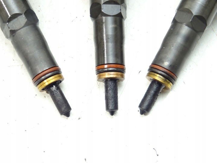 фото №2, Форсунки комплект vw polo 038130073f 1.4 75km 99-01 форсунки