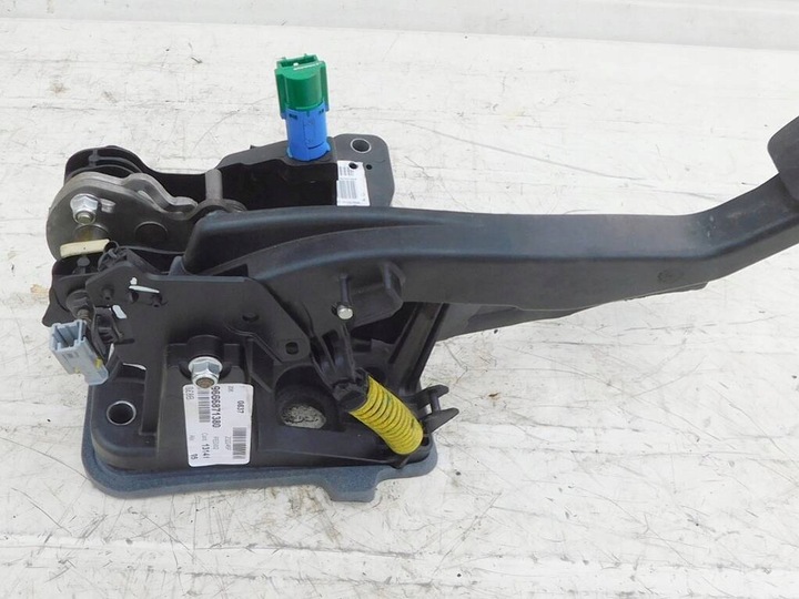 фото №6, Peugeot 508 1.6 hdi 11r педалі педаль зчеплення гальма