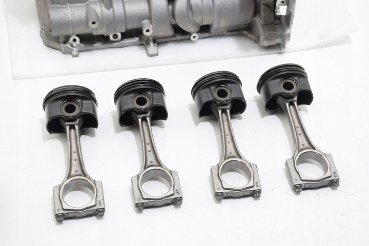 фото №11, Bmw f70 u06 u11 u10 18d 20d 2,0d b47c20b dół блок двигуна wał колінчастий поршні